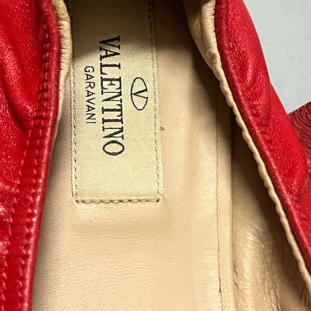 Authentic Valentino Garavani flats - Picture 6 of 10